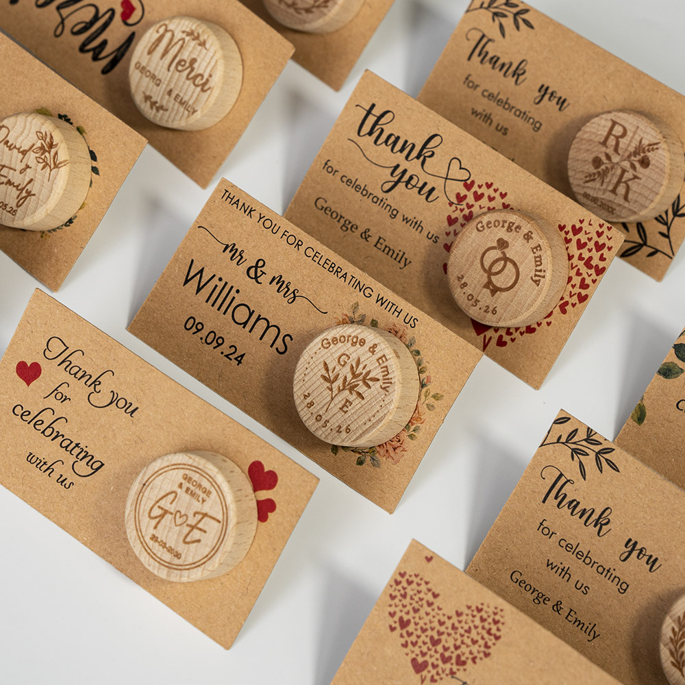Wedding Supply List - Kişiselleştirilmiş Hediye Şarap Şişesi Tıpa ile